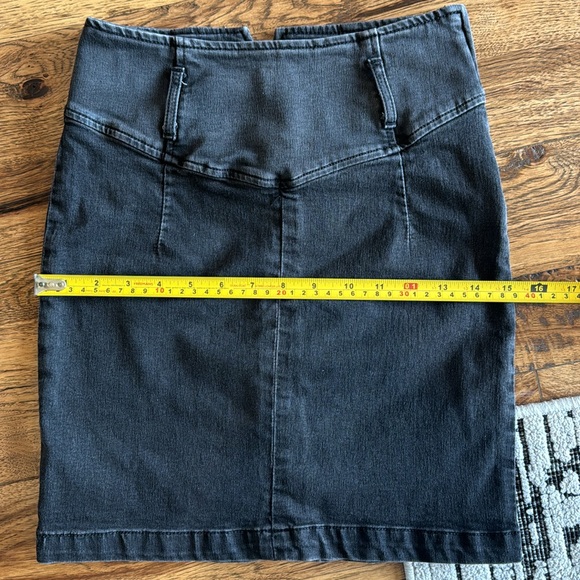 Free People Washed Black Mini Skirt 2 - Picture 6 of 8
